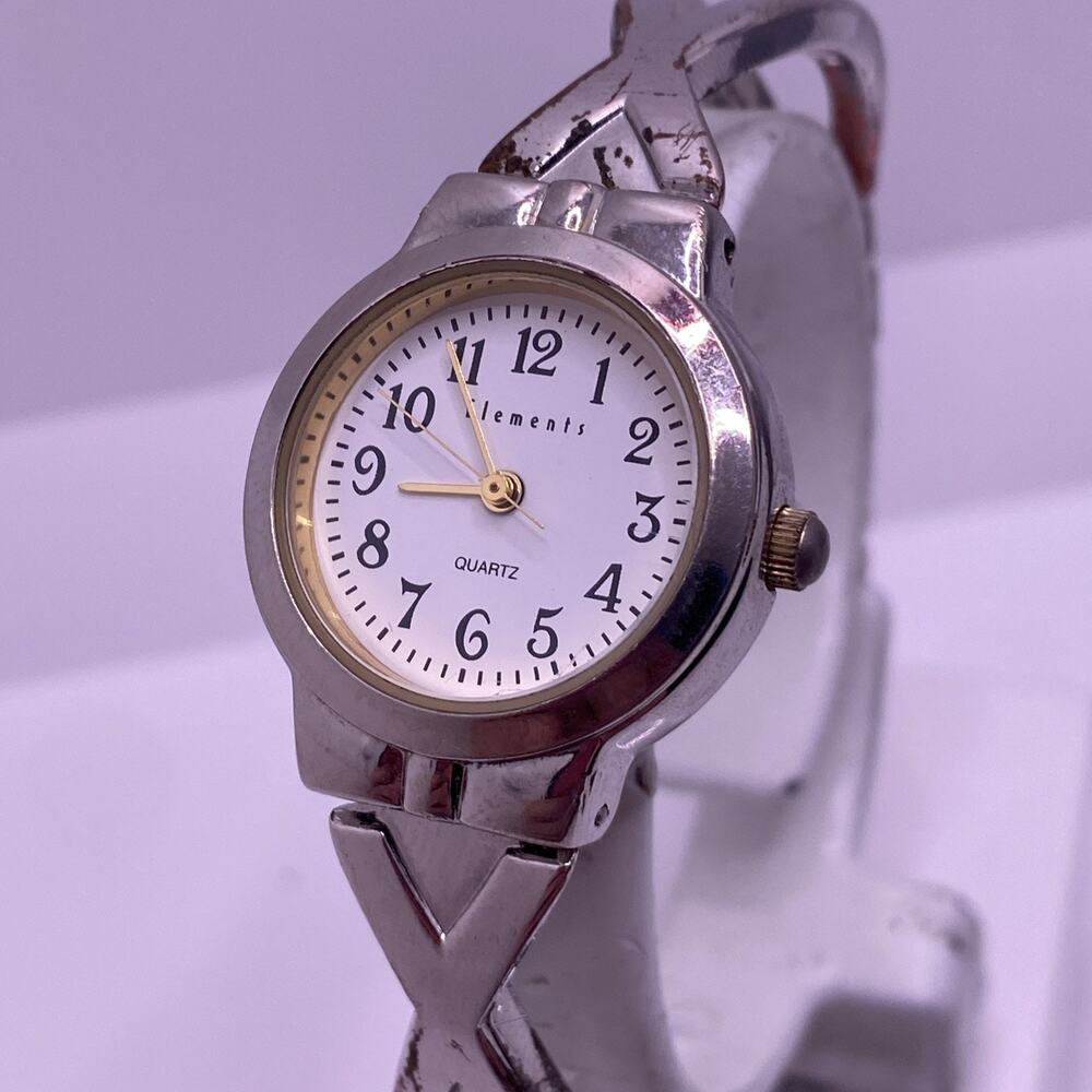 Elements Vintage Womens Worn Silver Watch Worn New Battery